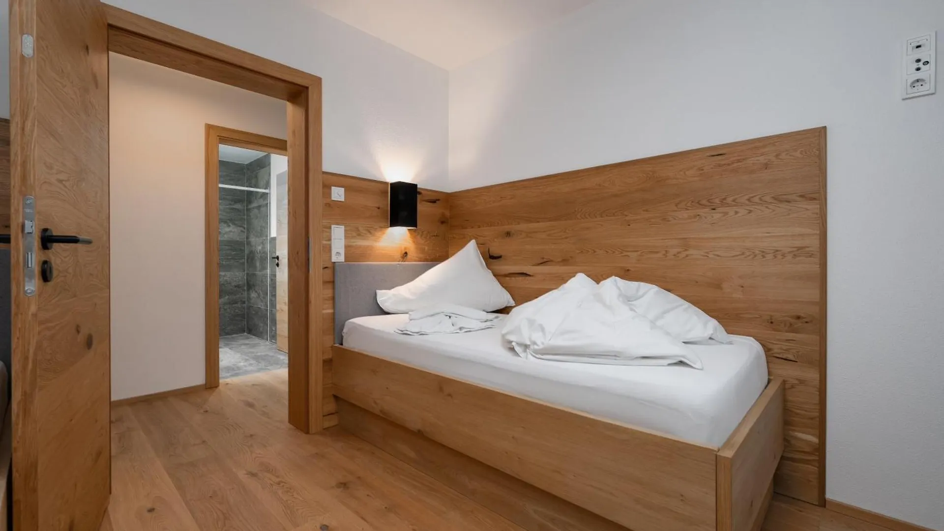 A Casa Tuerkis Apartment Solden Austria